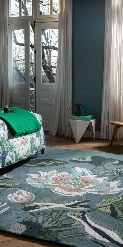 Ww Waterlily Midnight Pond 038608 Sfeer a Lr