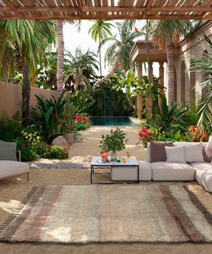 Link zur Seite Tradition trifft auf modernes Design – Die neuen handgefertigten Teppiche von Paulig