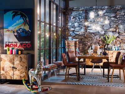 Beleuchtung von KARE